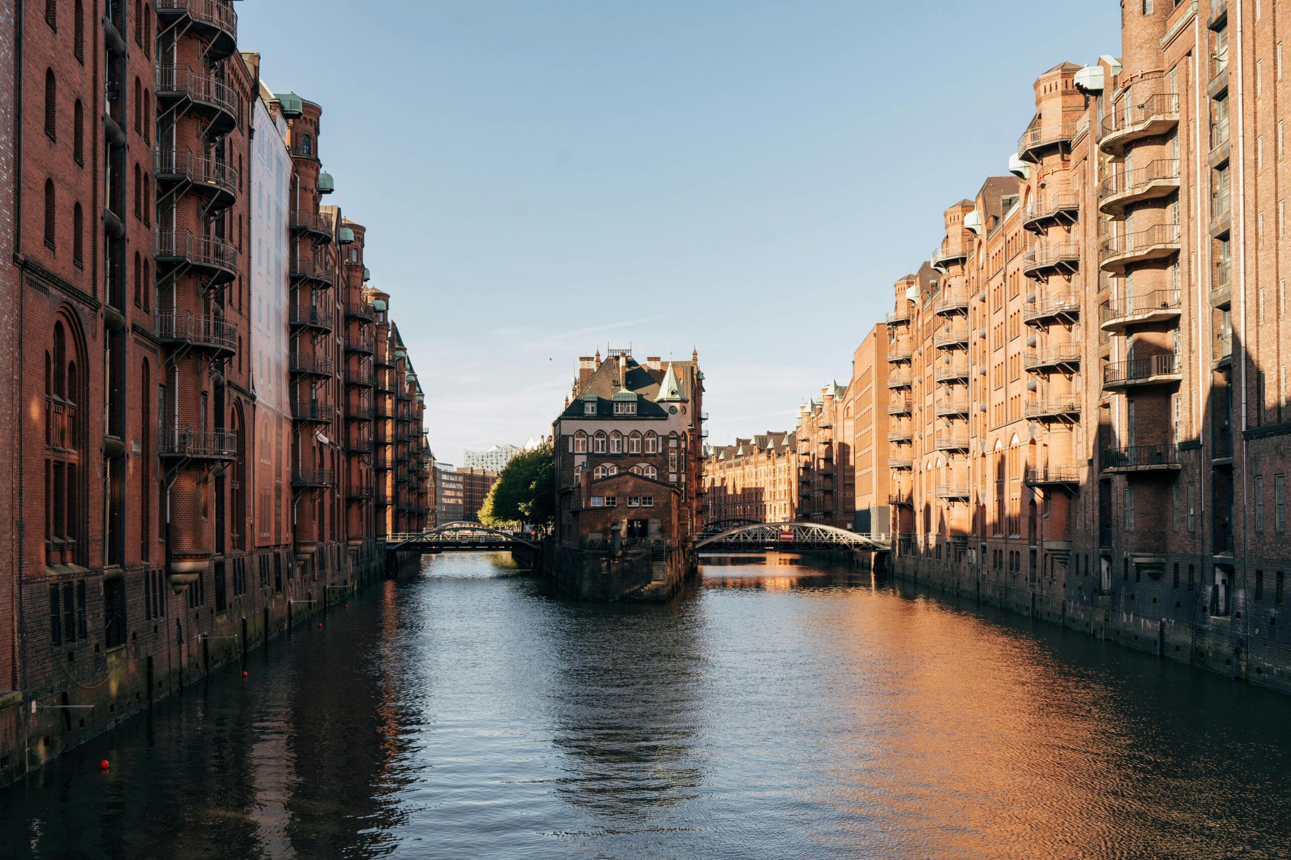 Postal del barrio de Speicherstadt