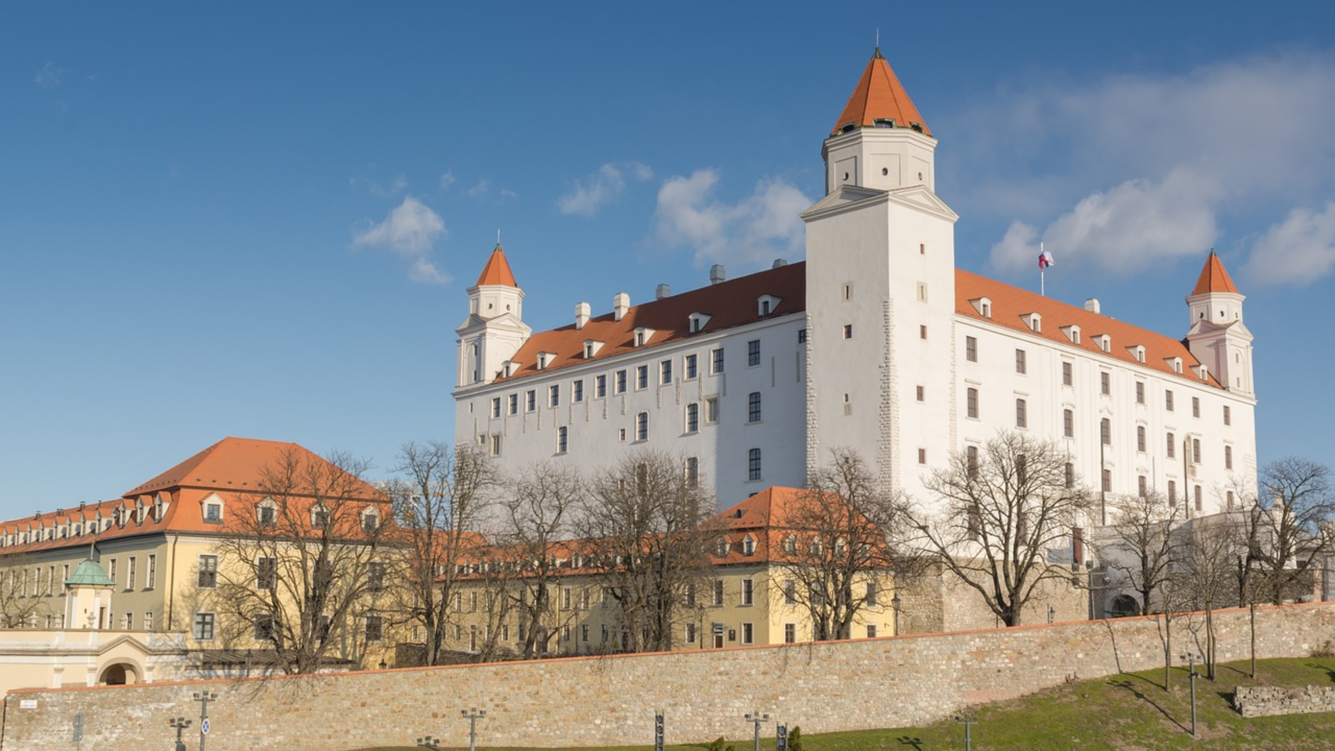 El icónico castillo de Bratislava.