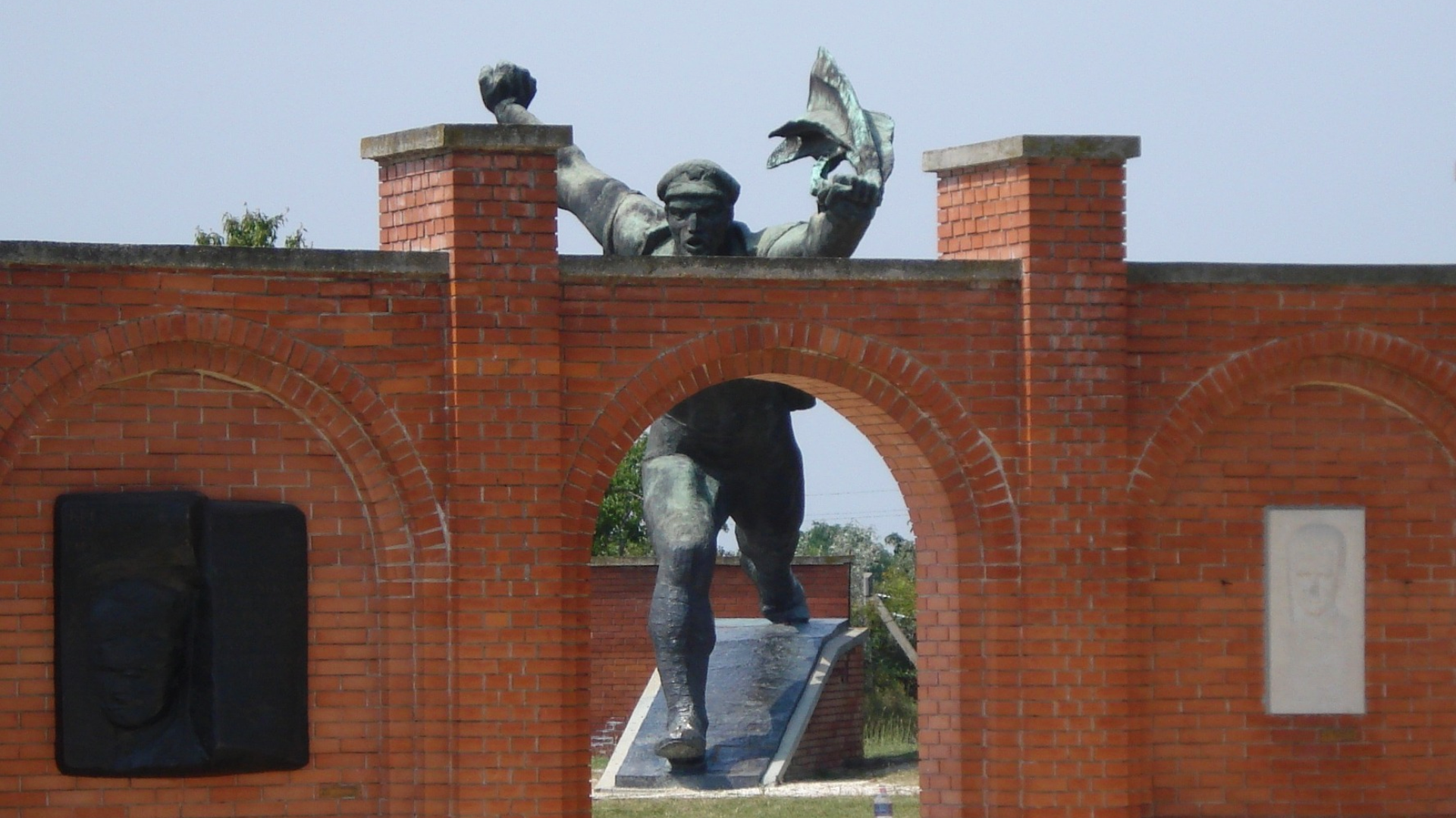 Memento Park y sus estatuas.