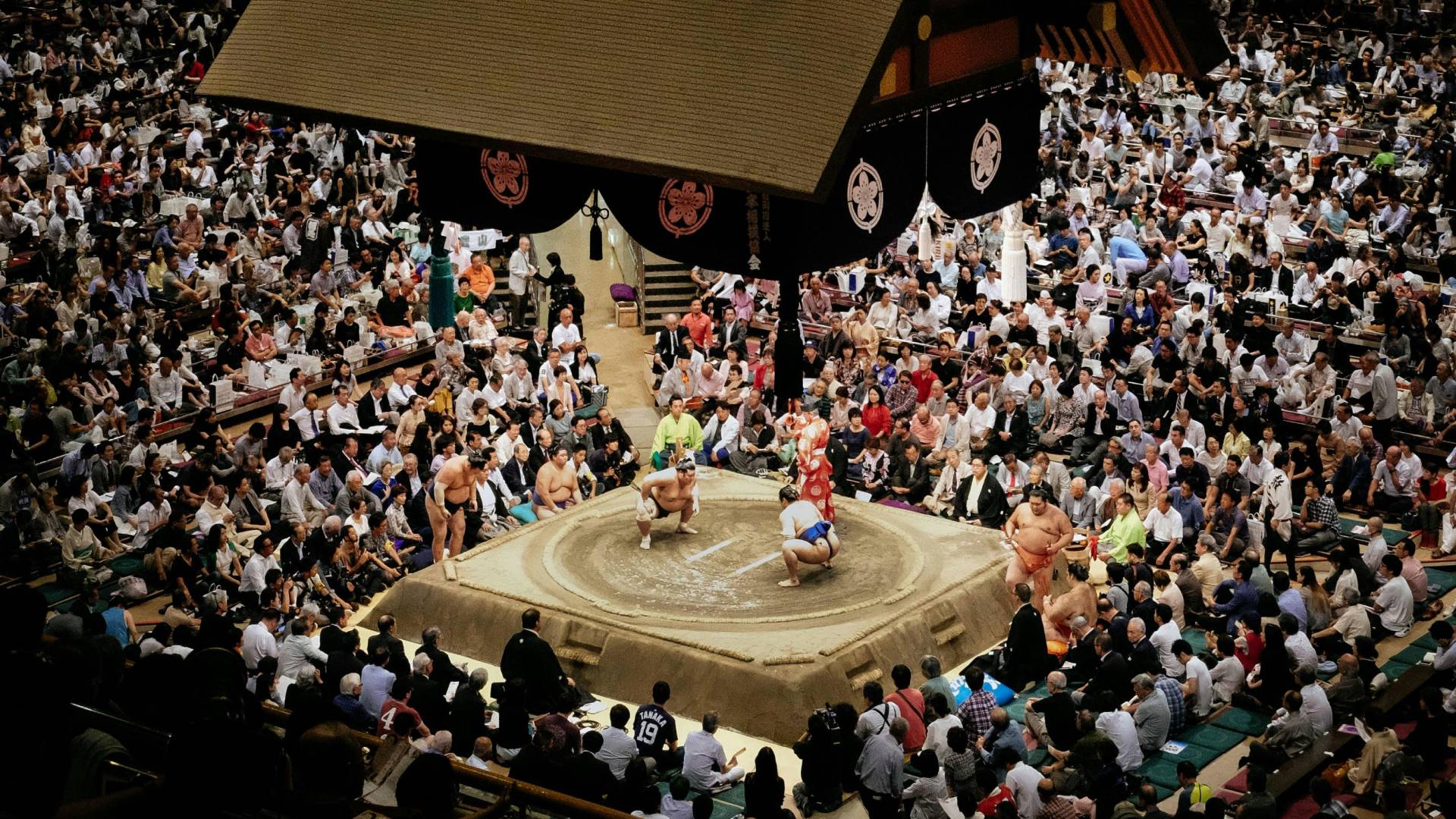 Interior del Ryogoku Kokugikan National Sumo Arena.