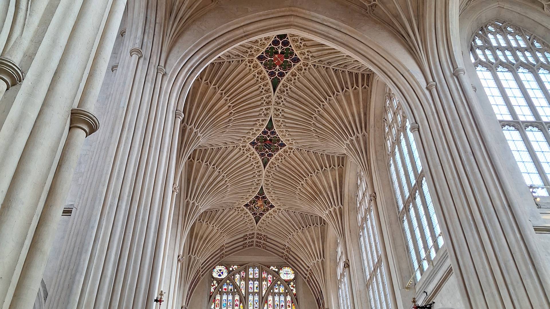 Interior de la Abadía de Bath.