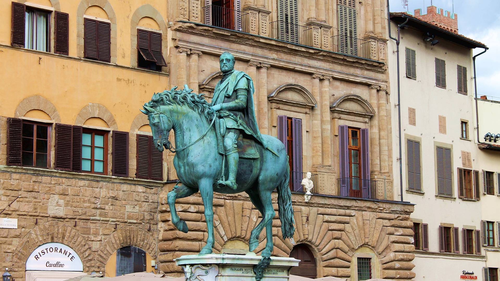 Estatua de Cosme I de Médici en la Piazza de la Signoria.