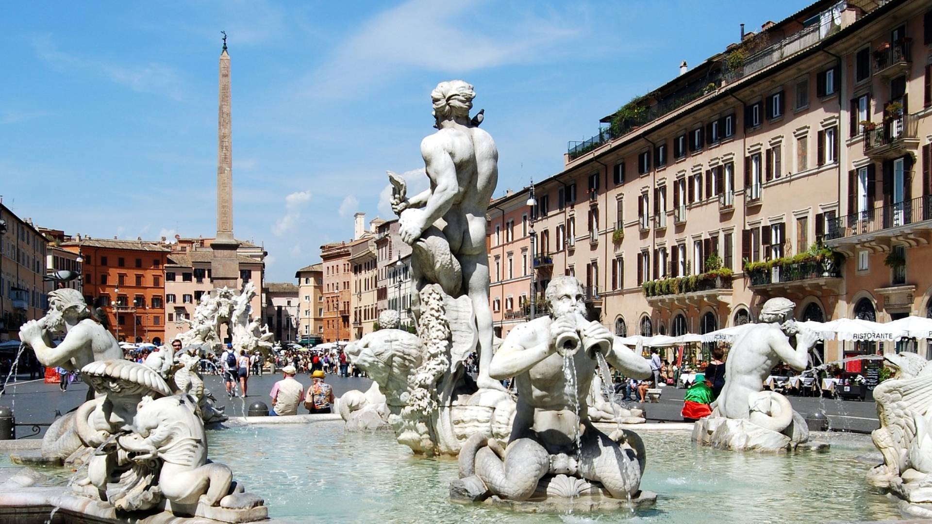 Las fuentes de la Piazza Navona son una obra de arte.