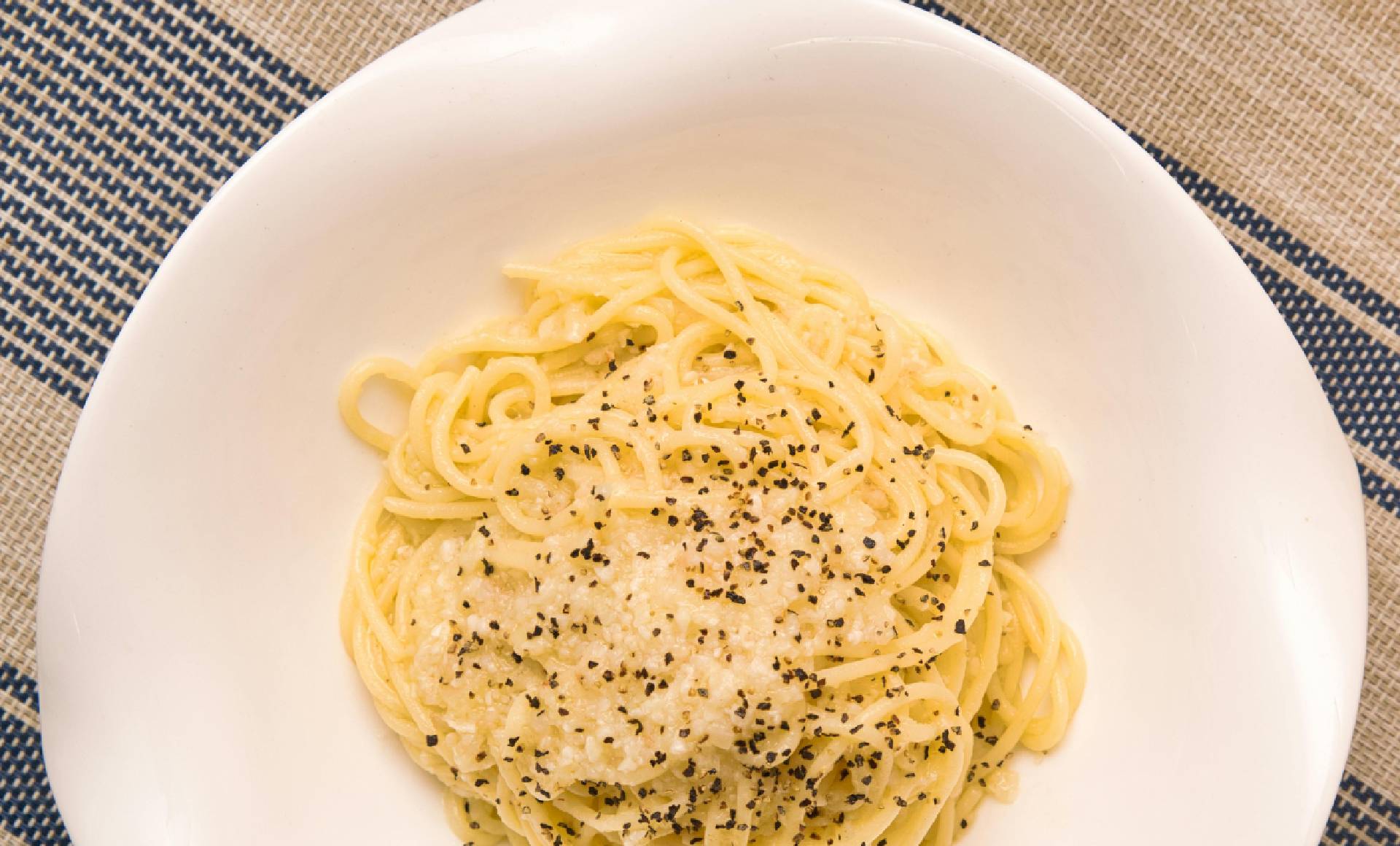 ¿Has probado la pasta cacio e pepe?