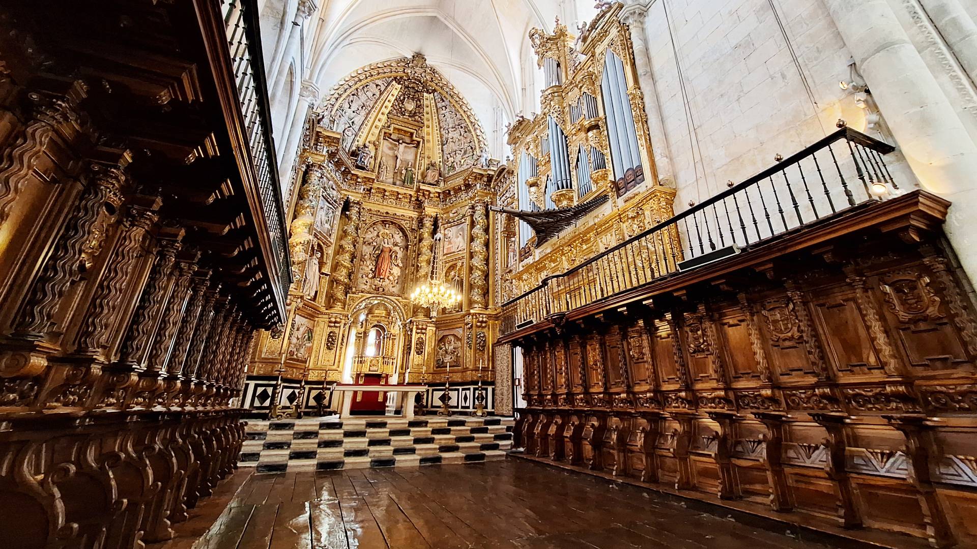 Interior del Monasterio de Santa María la Real de las Huelgas.