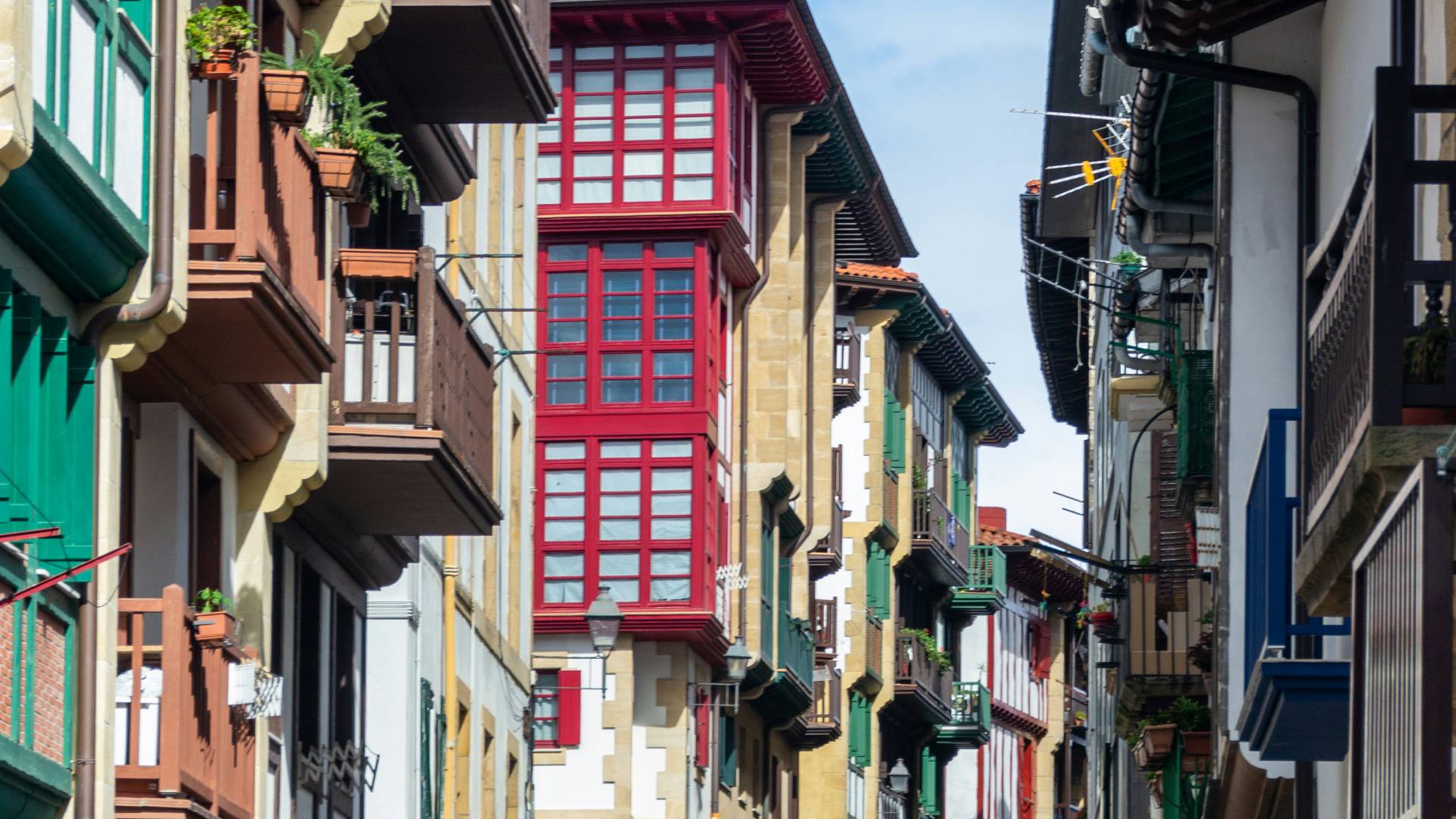 Las coloridas casas de Hondarribia.