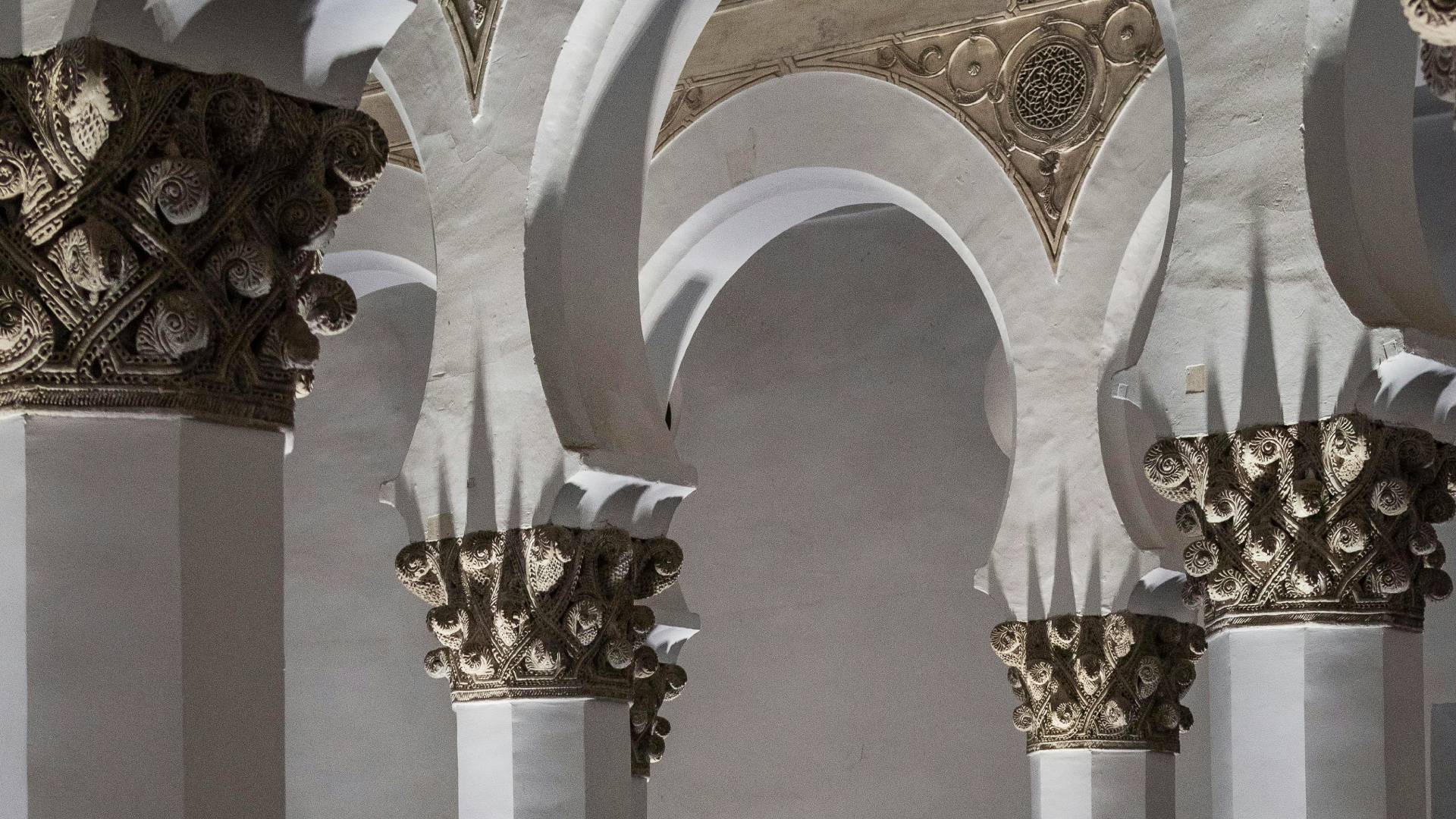 Detalles de la Sinagoga de Santa María La Real.