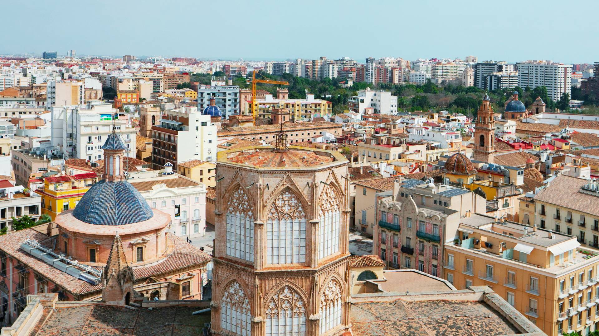 Vistas desde el campanario de la Catedral de Valencia.