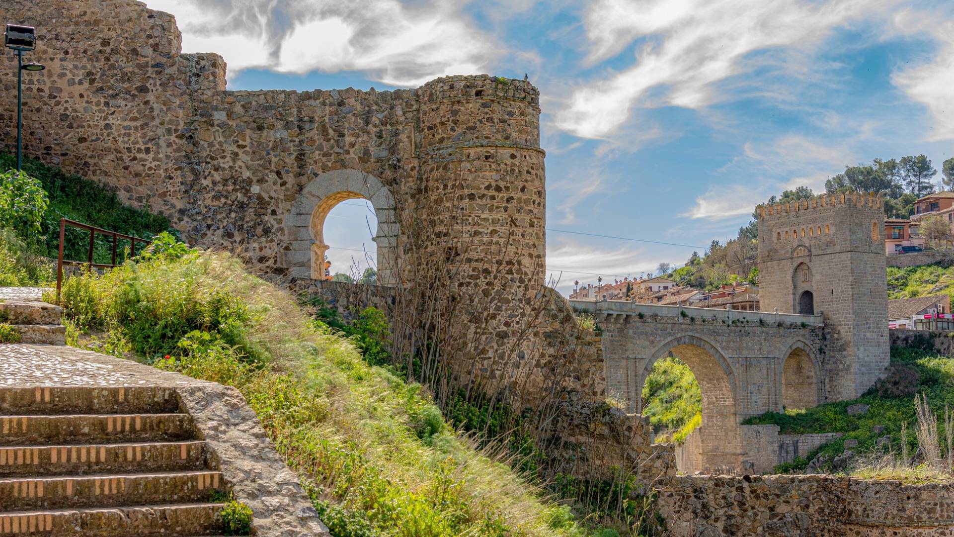 Puente de San Martín en Toledo.