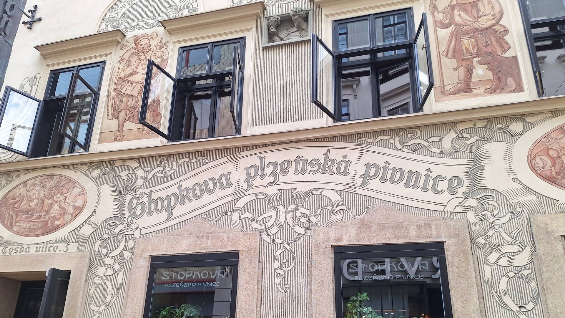 ¿Qué y dónde comer en Brno?