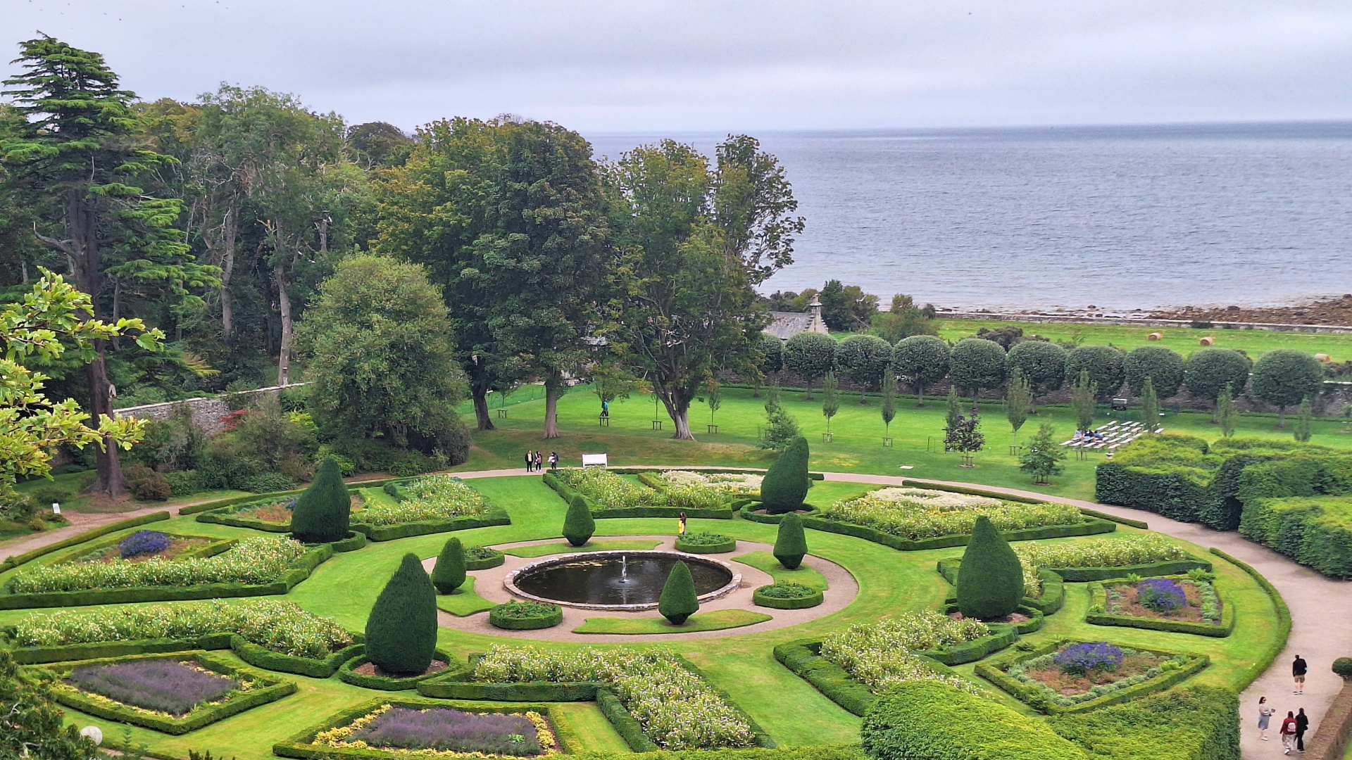 Excursión al Castillo de Dunrobin y sus preciosos jardines.