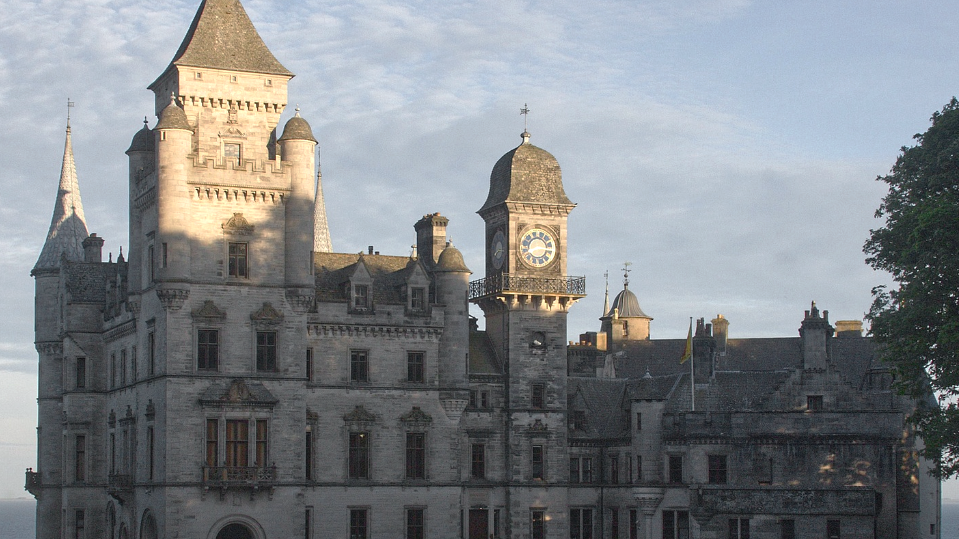 Parte trasera del castillo de Dunrobin.