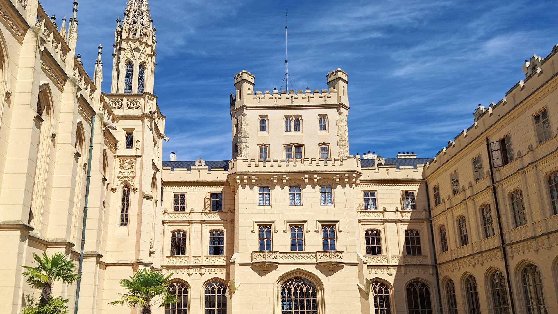 Edificio del Castillo de Lednice.