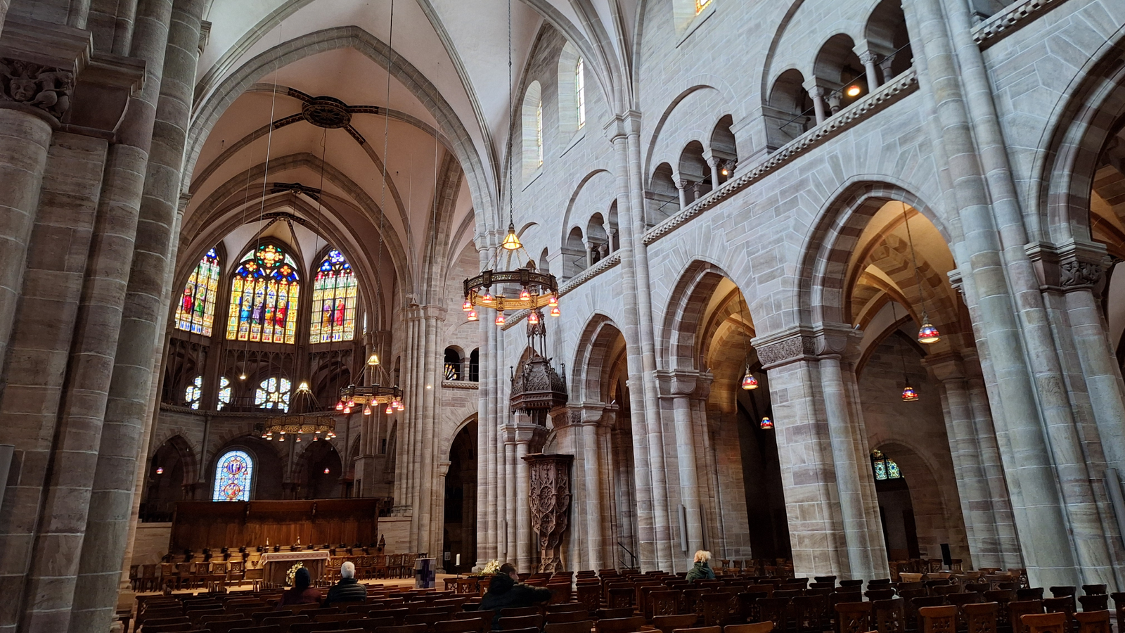 Interior de la Catedral de Basilea.