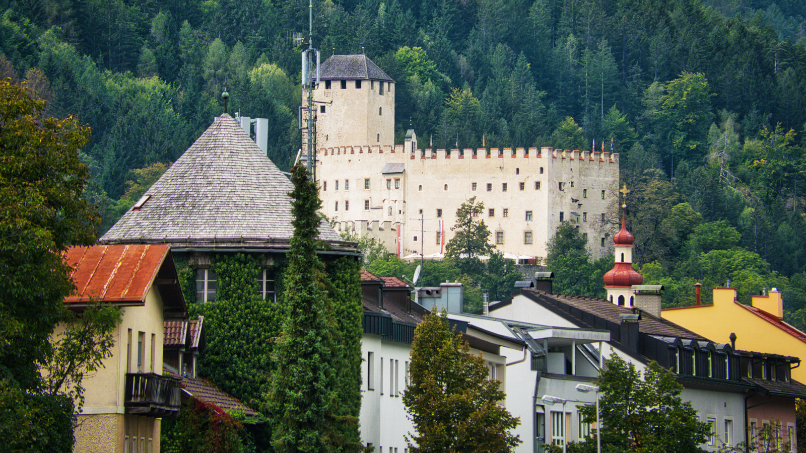 Schloss Bruck.