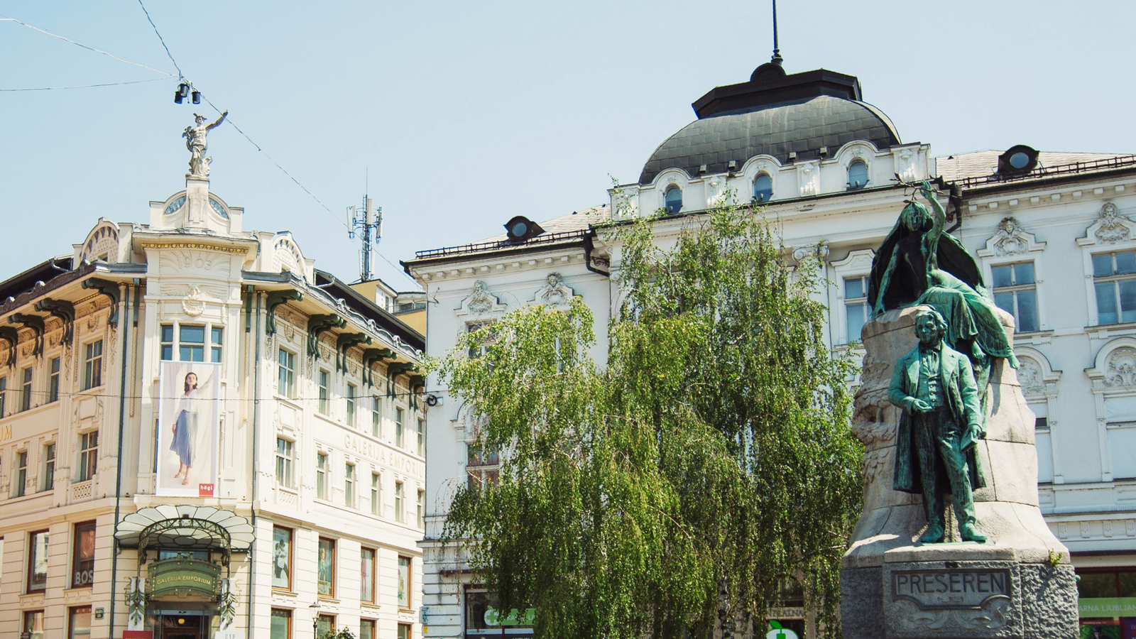 Edificios de la Plaza Prešeren.
