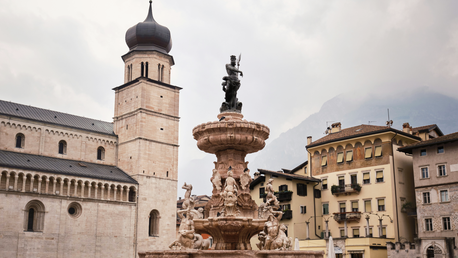 Piazza del Duomo de Trento.